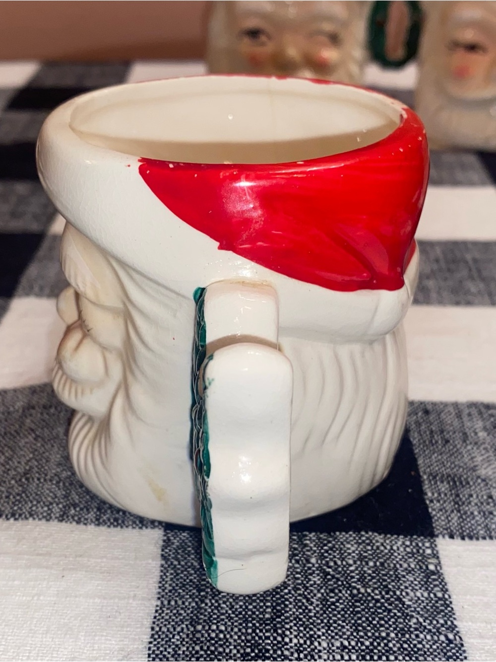 COMMODORE Vintage Mid-Century Ceramic“NOEL” Winking Santa Small Mug Set (4) - Picture 6 of 16